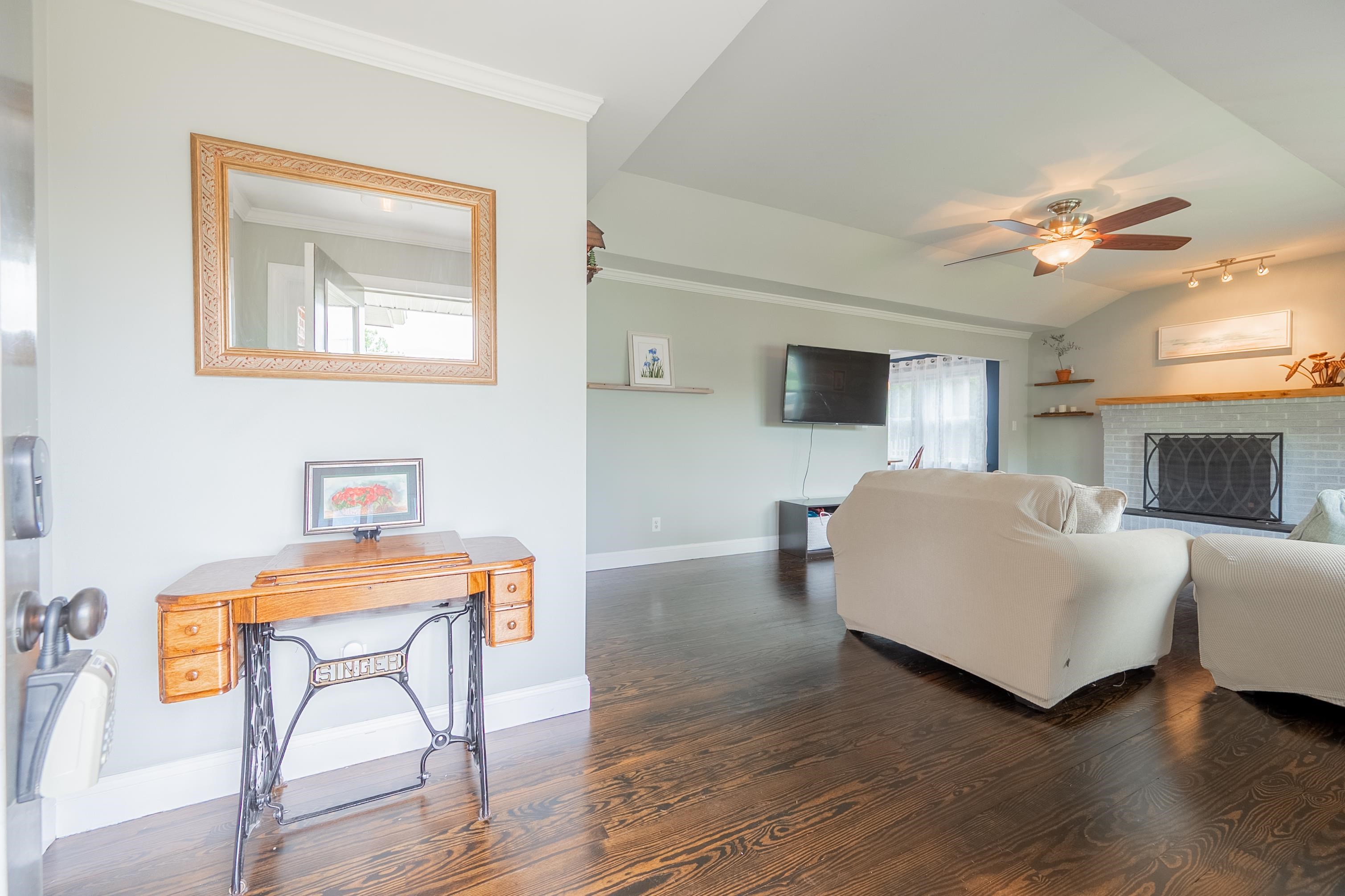 606 11th Street Radford VA 24141