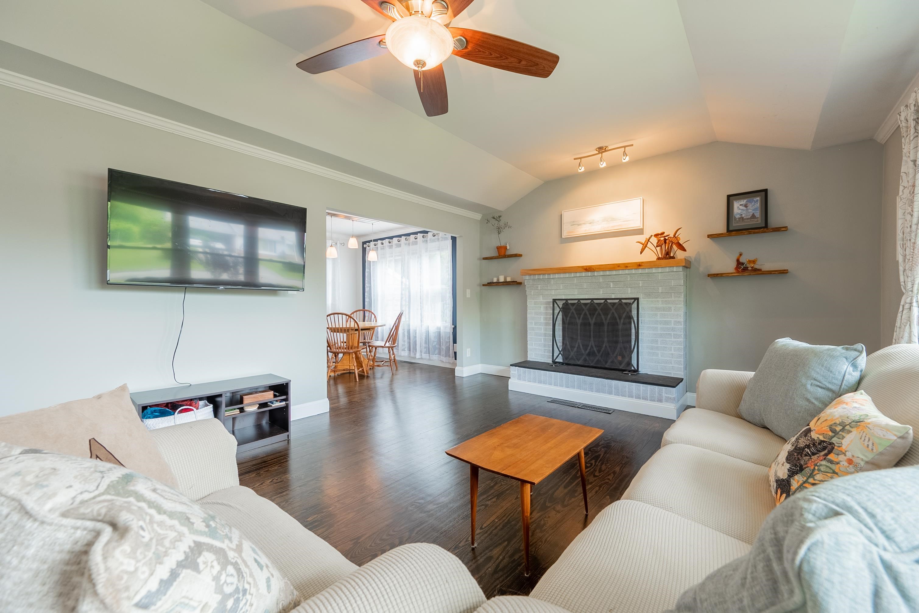 606 11th Street Radford VA 24141