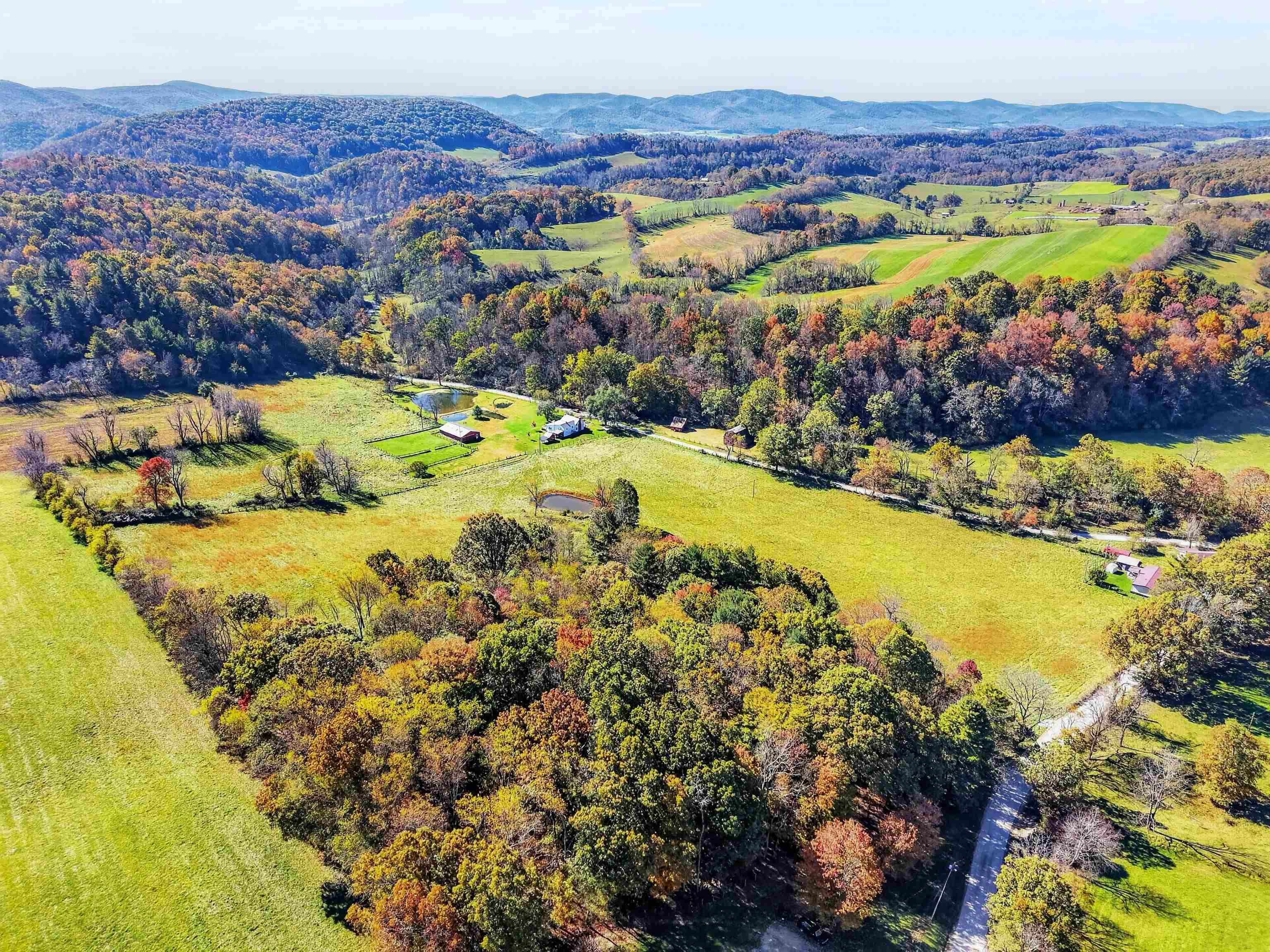 736 Mule Hell Road Wytheville VA 24382