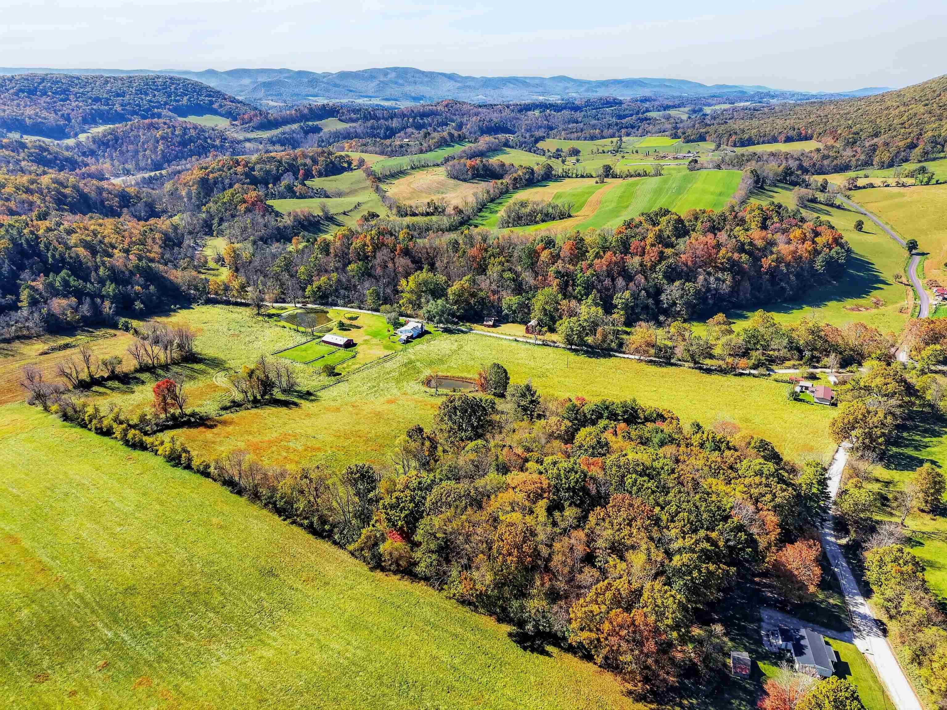 736 Mule Hell Road Wytheville VA 24382
