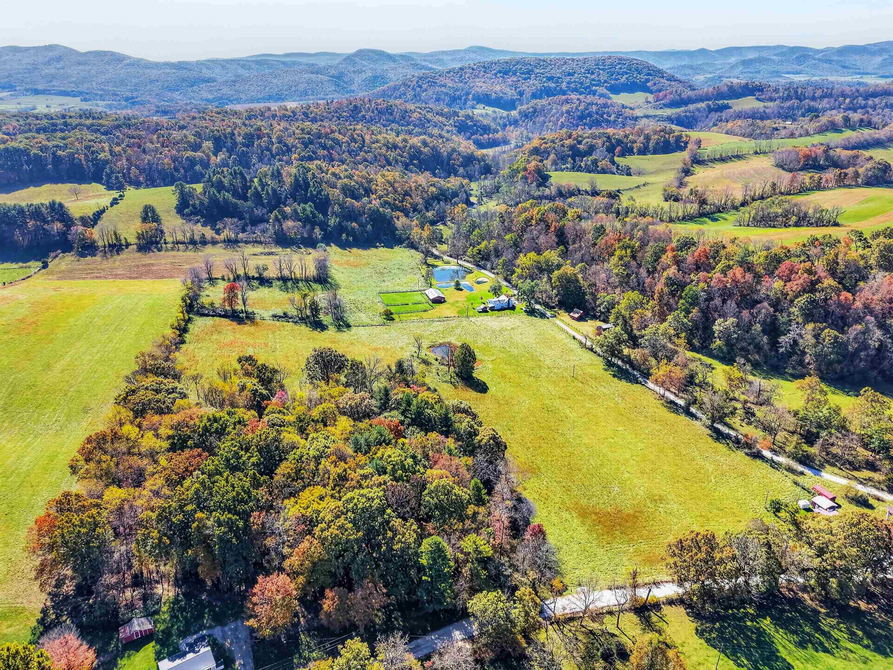 736 Mule Hell Road Wytheville VA 24382