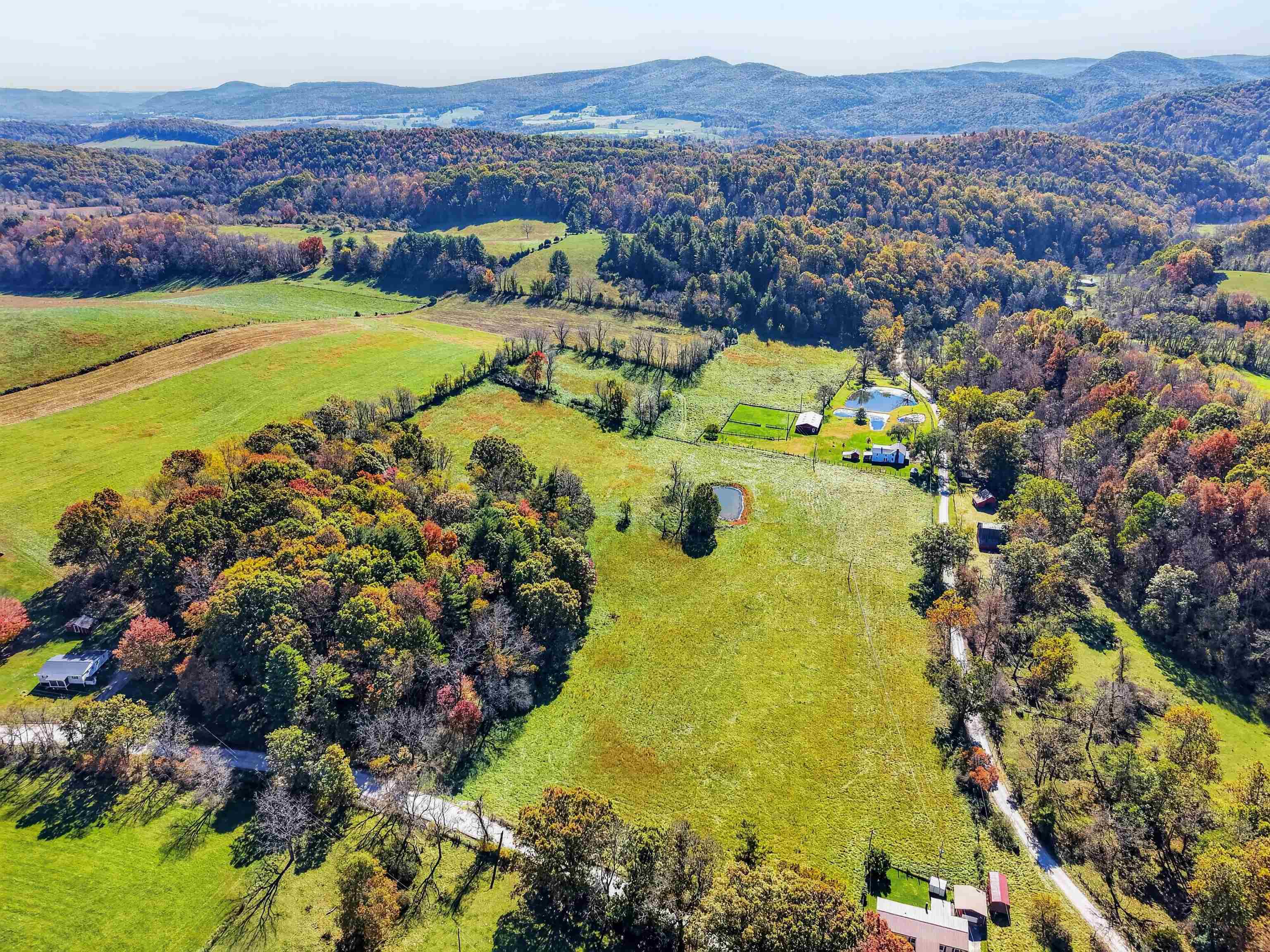 736 Mule Hell Road Wytheville VA 24382
