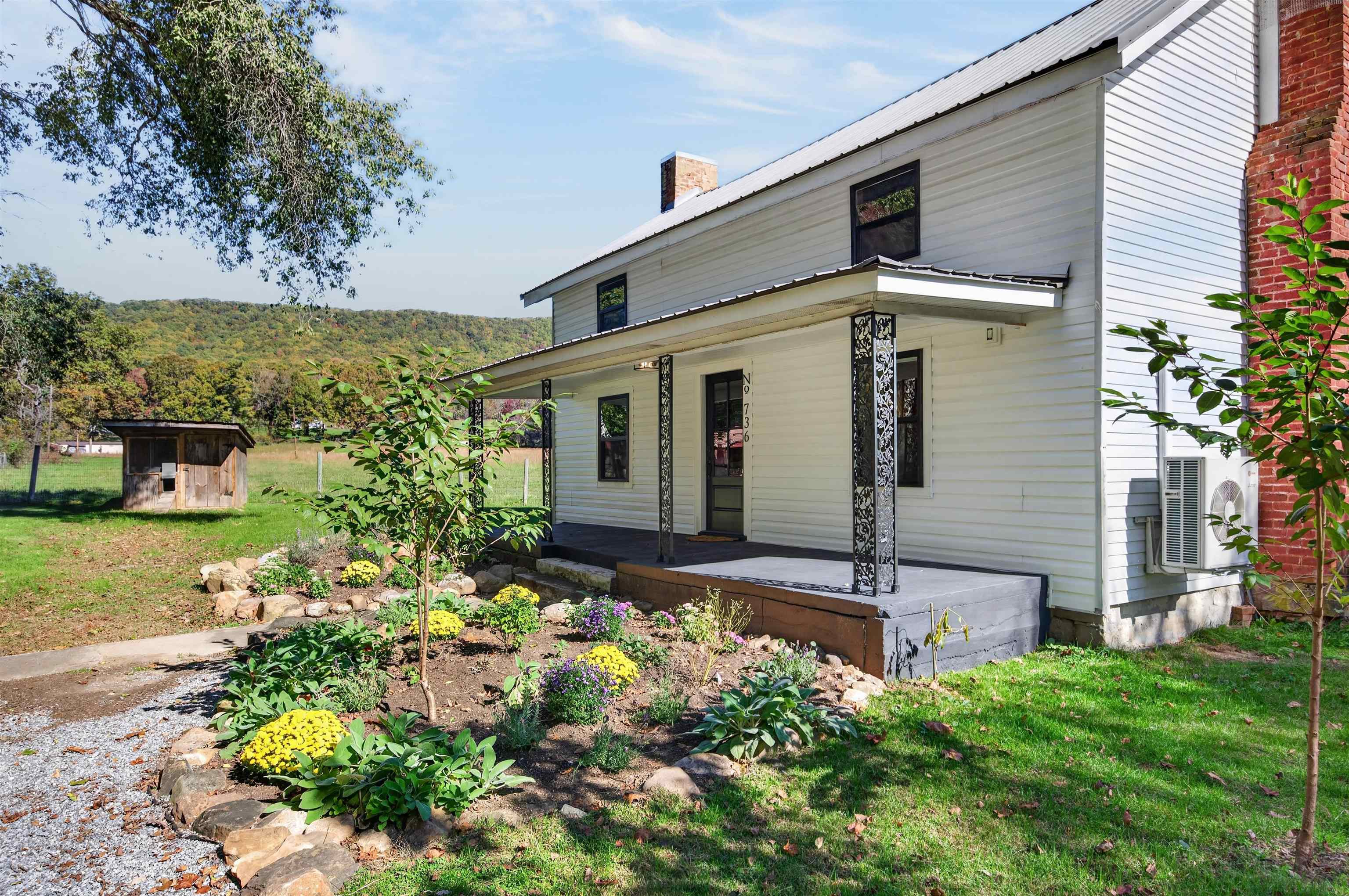736 Mule Hell Road Wytheville VA 24382