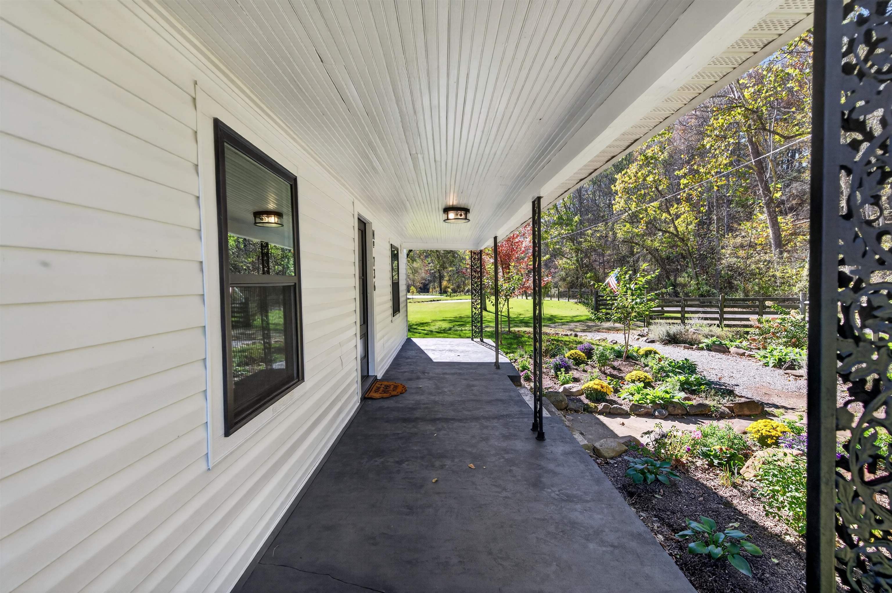 736 Mule Hell Road Wytheville VA 24382