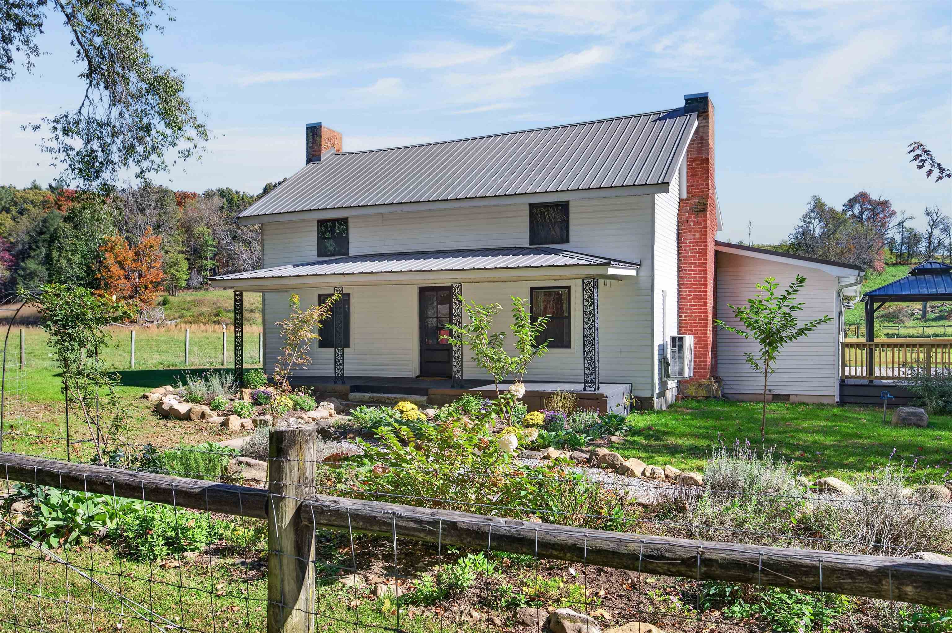 736 Mule Hell Road Wytheville VA 24382