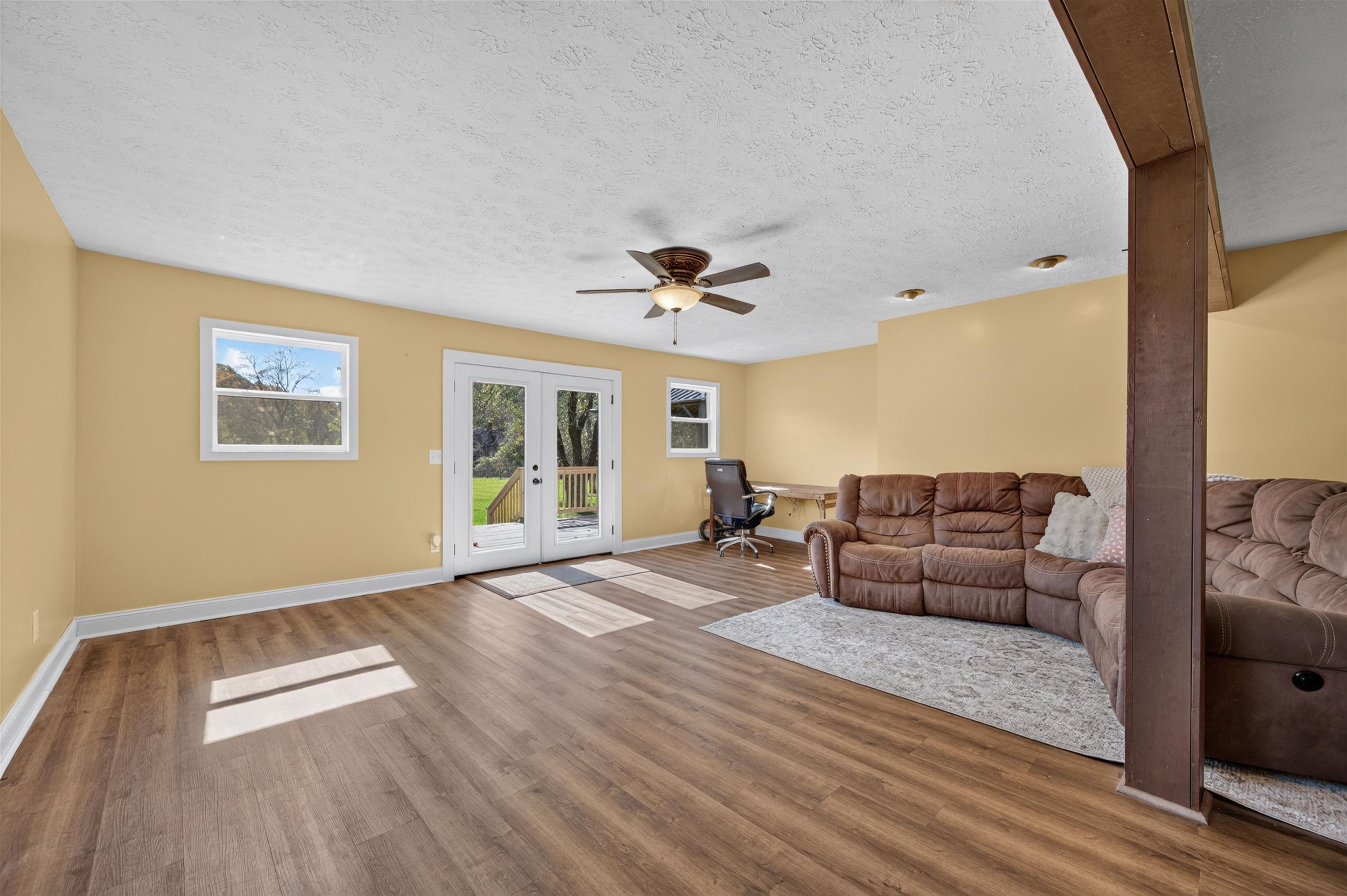 736 Mule Hell Road Wytheville VA 24382