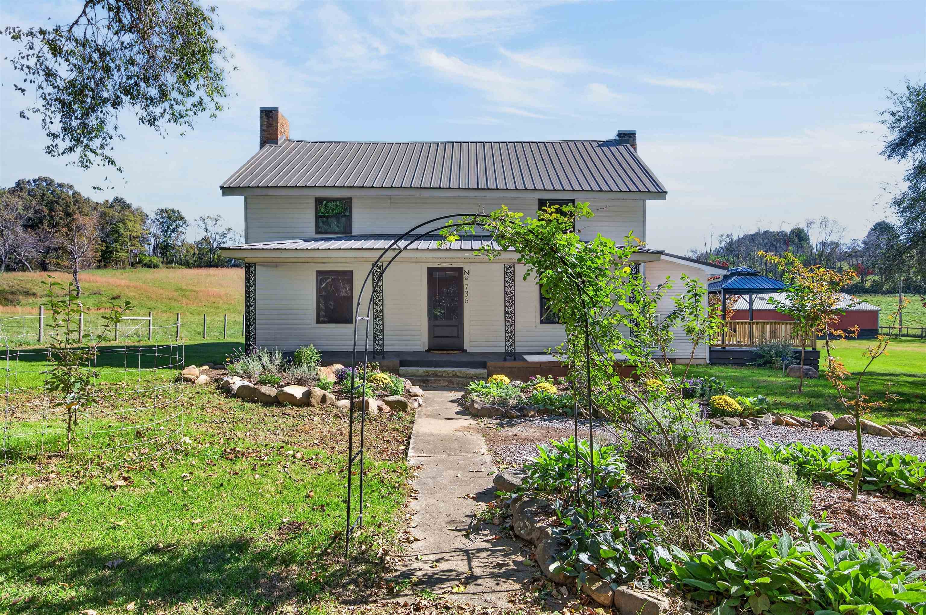 736 Mule Hell Road Wytheville VA 24382