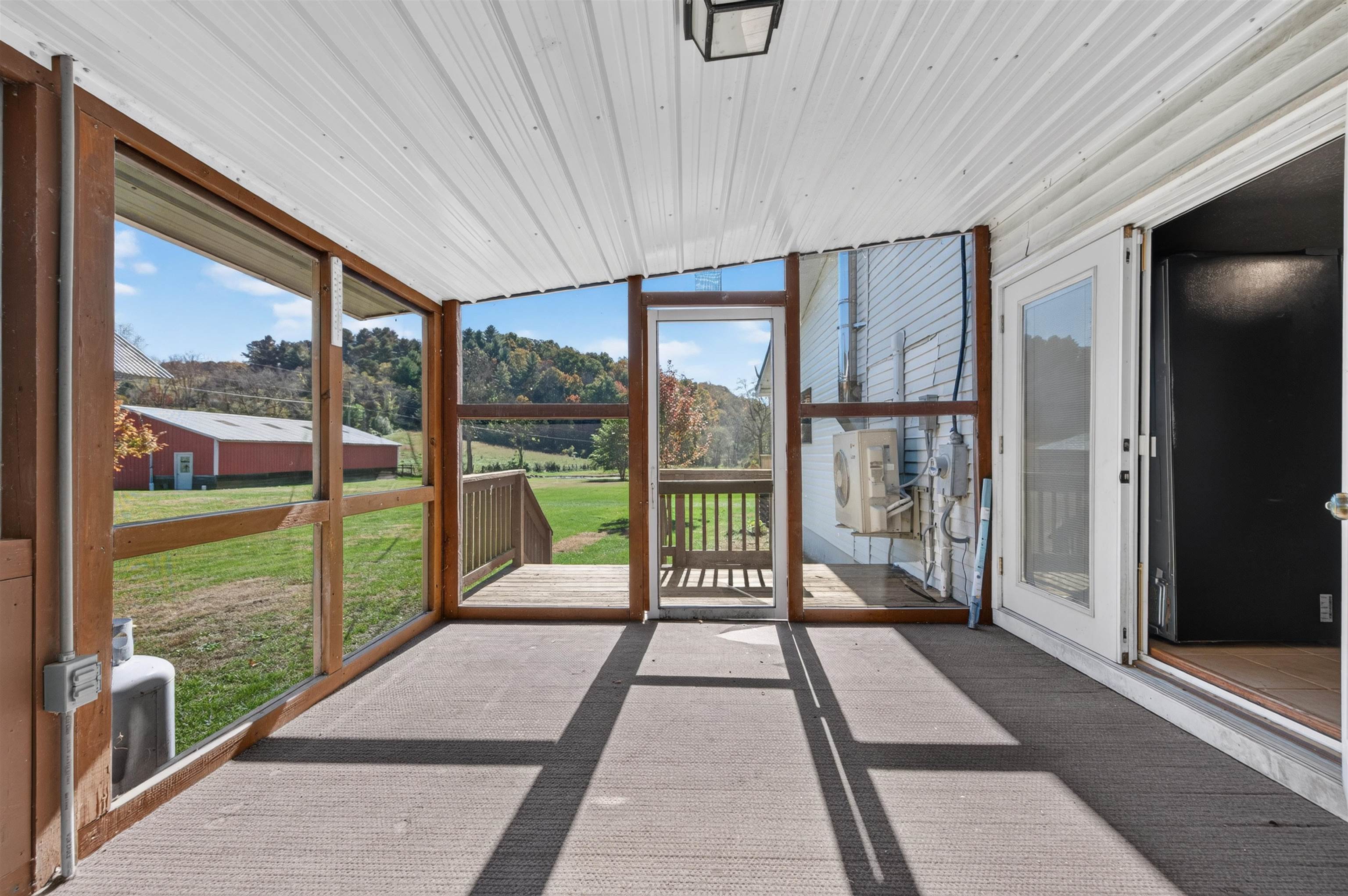 736 Mule Hell Road Wytheville VA 24382