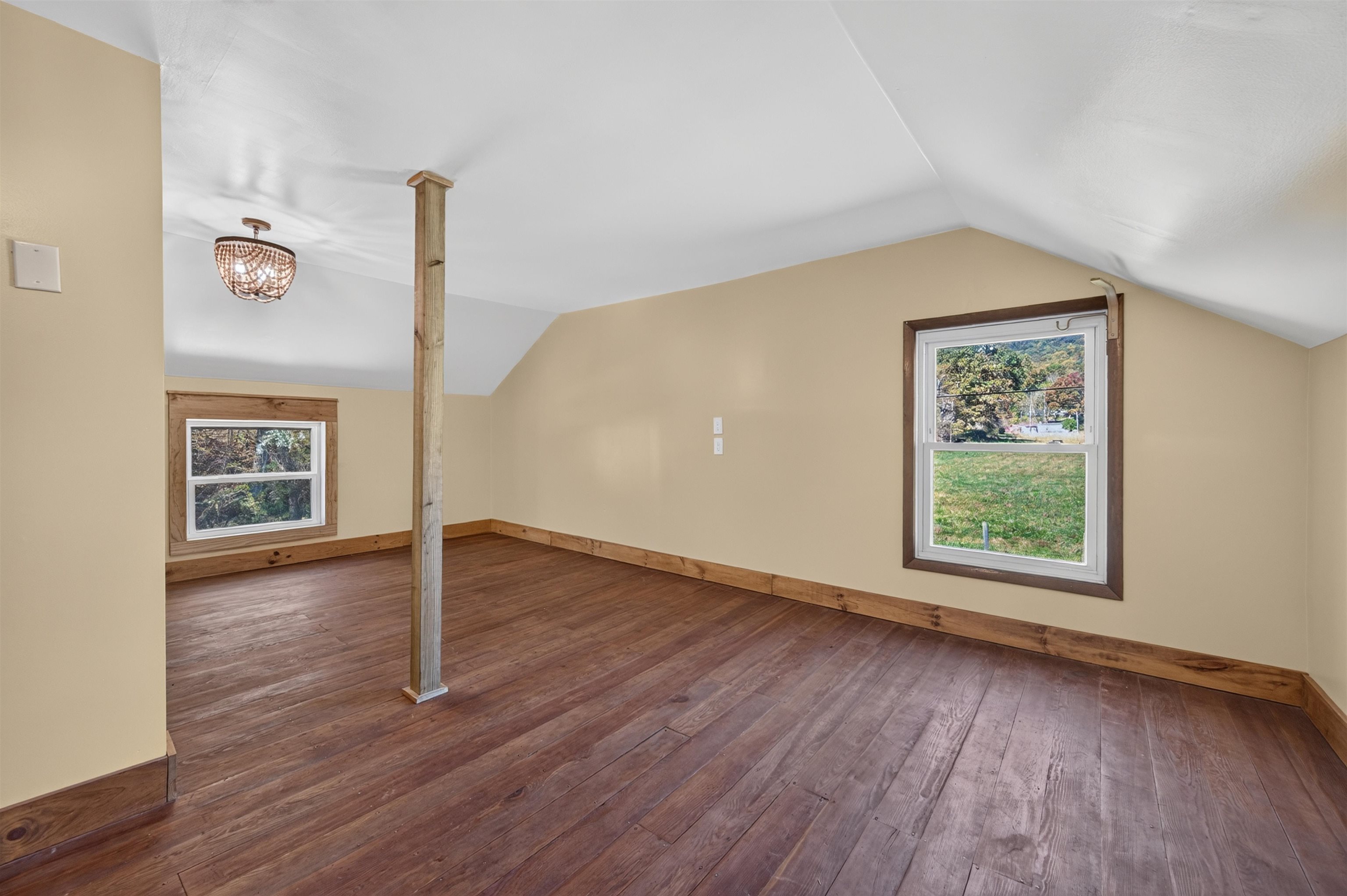 736 Mule Hell Road Wytheville VA 24382