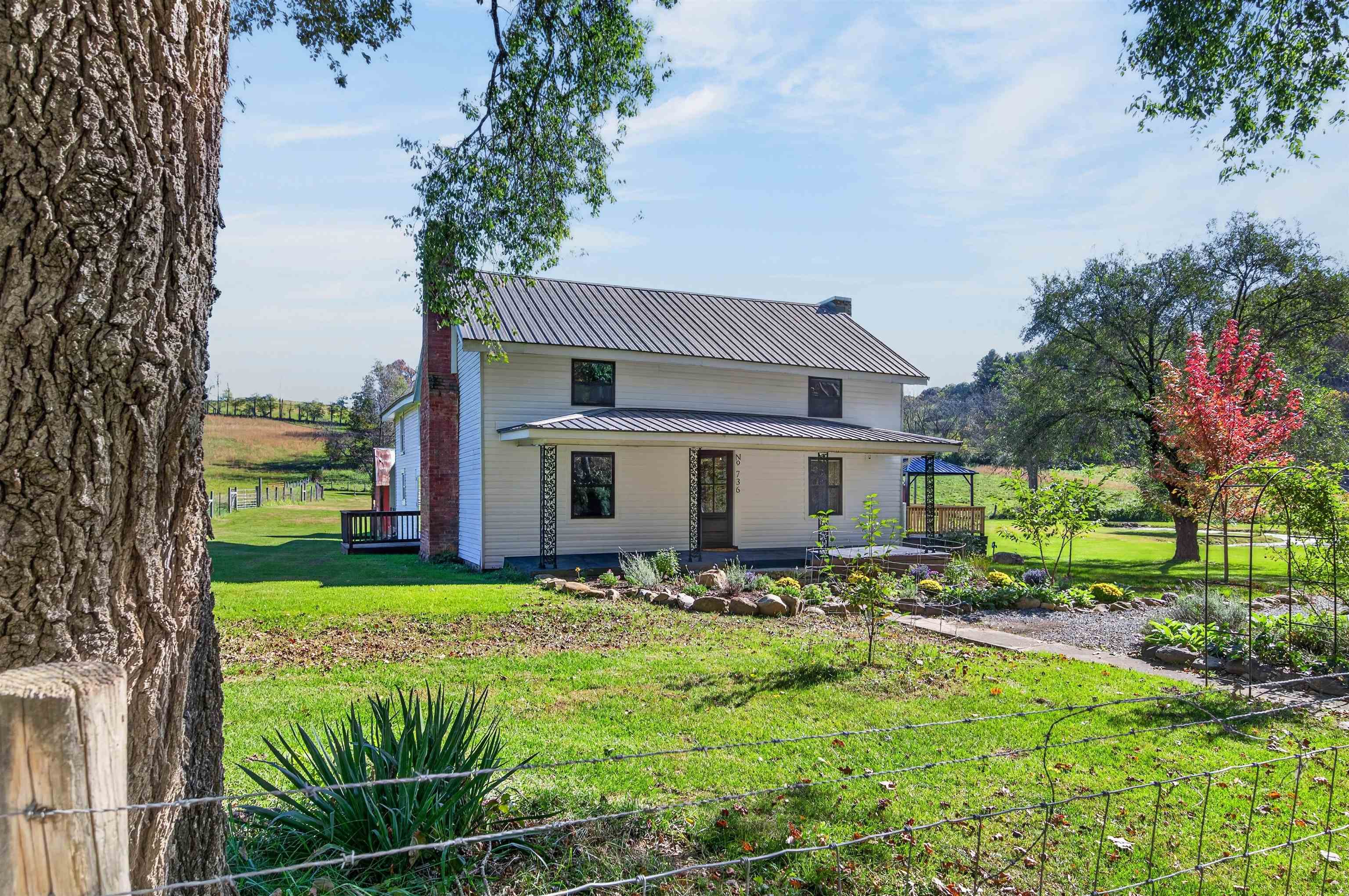 736 Mule Hell Road Wytheville VA 24382
