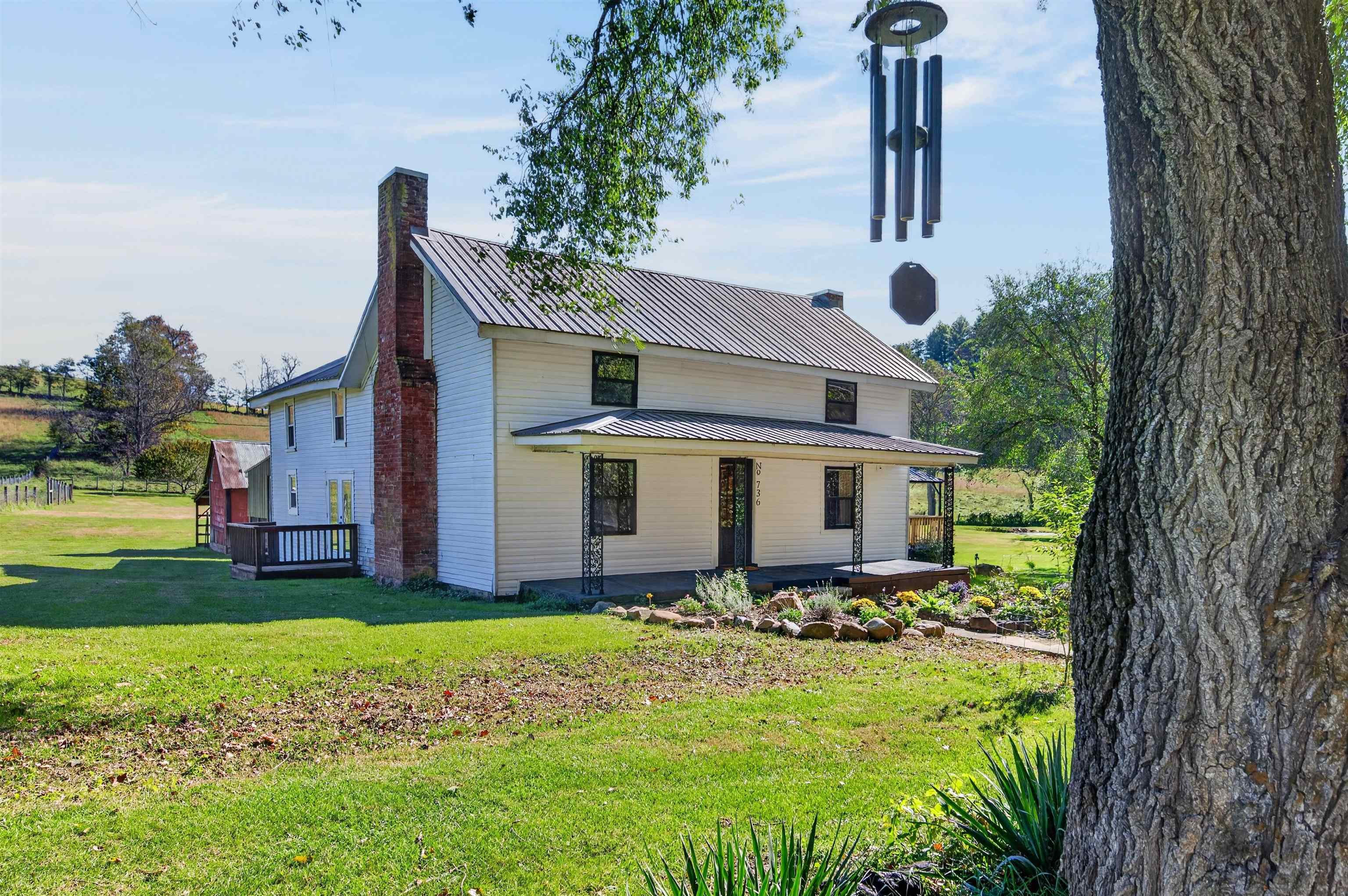 736 Mule Hell Road Wytheville VA 24382