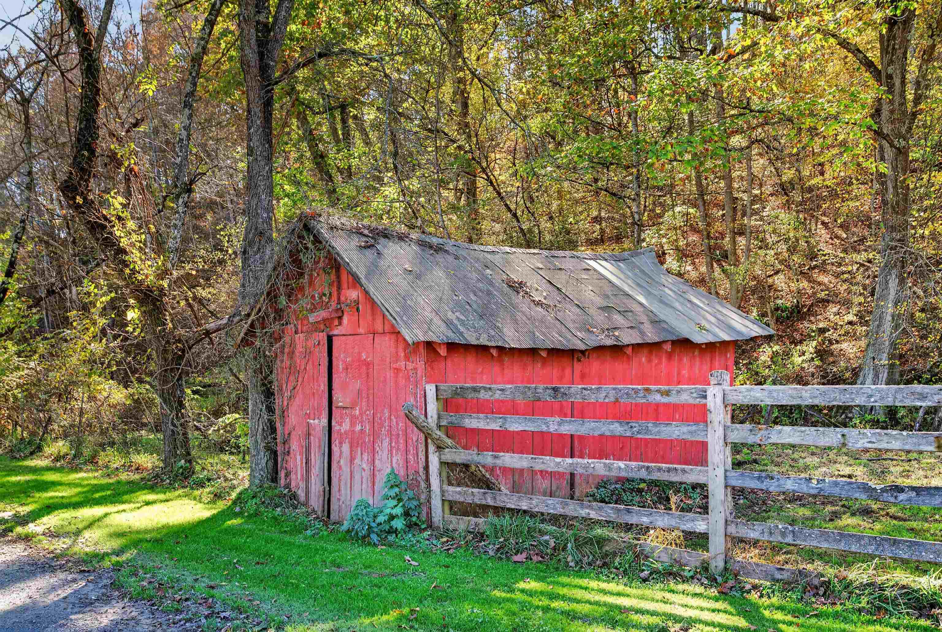 736 Mule Hell Road Wytheville VA 24382