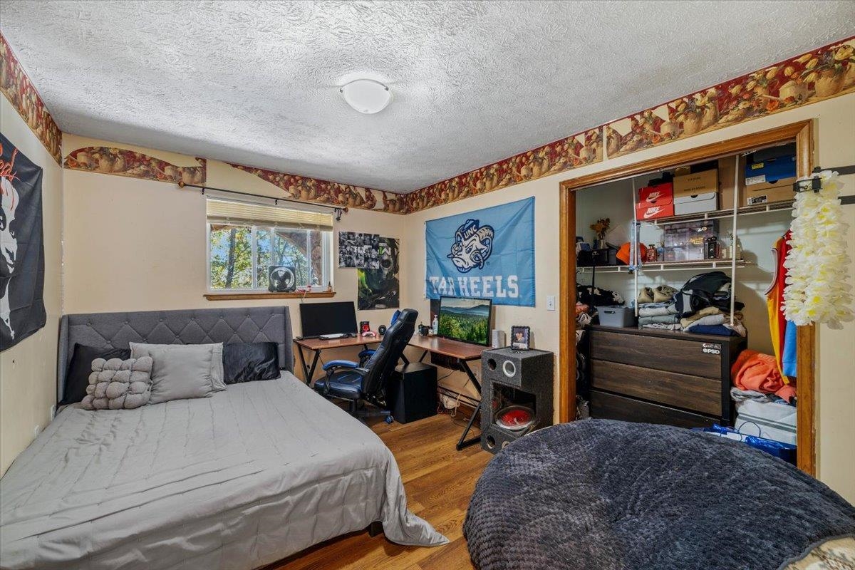 1490 Red Hawk Run Christiansburg VA 24073