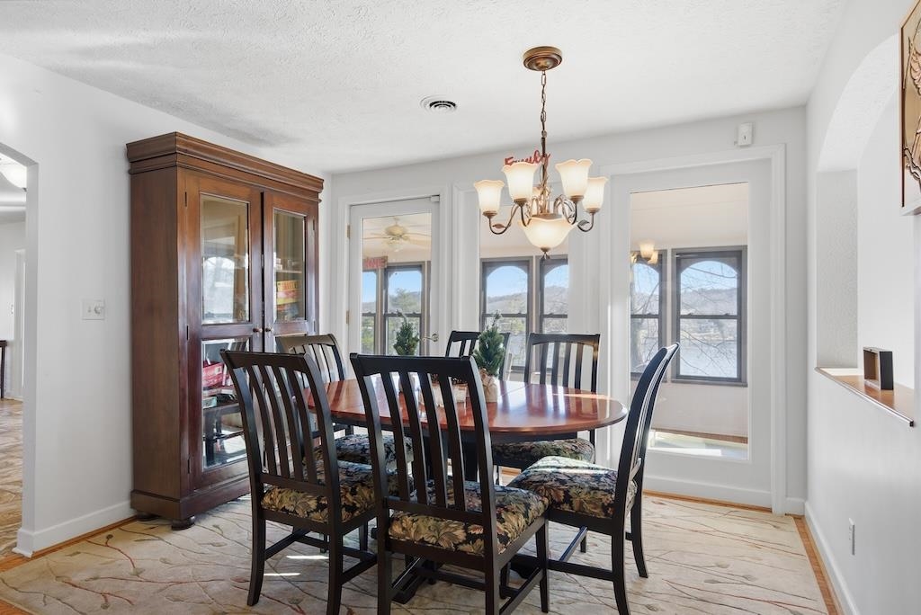 3537 Ferncliff Road Pulaski VA 24301