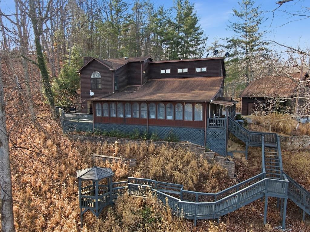 3537 Ferncliff Road Pulaski VA 24301