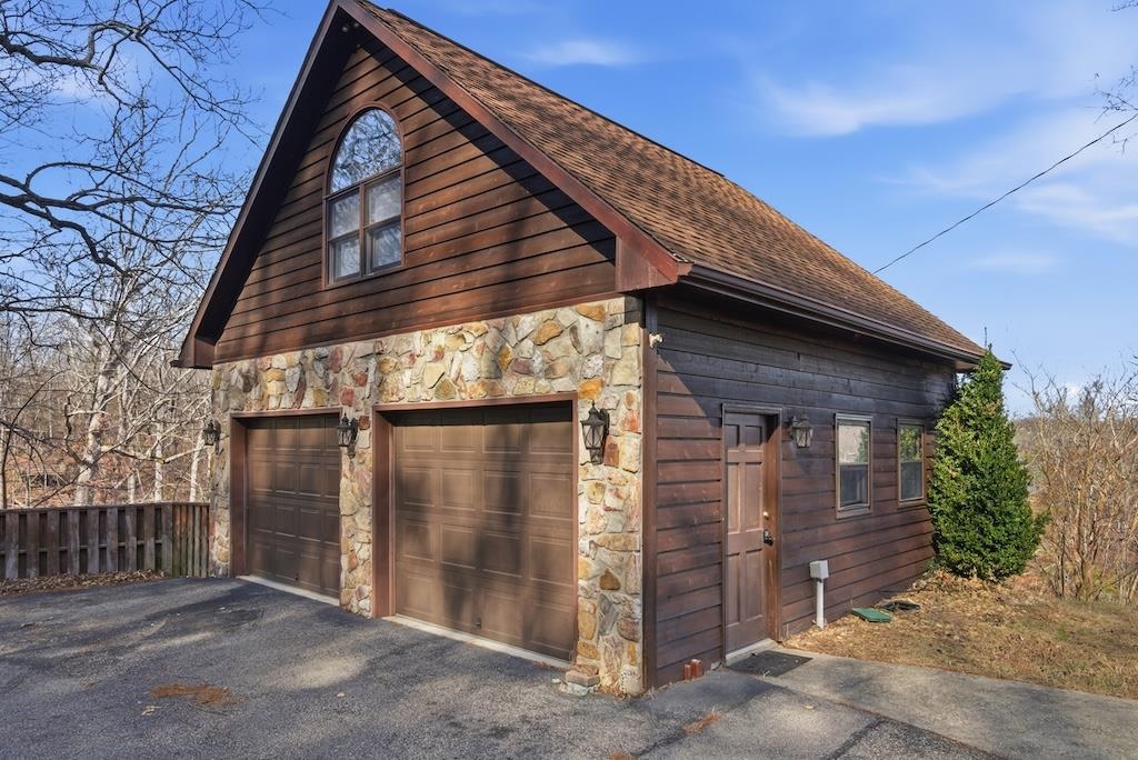 3537 Ferncliff Road Pulaski VA 24301