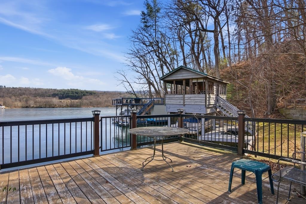 3537 Ferncliff Road Pulaski VA 24301