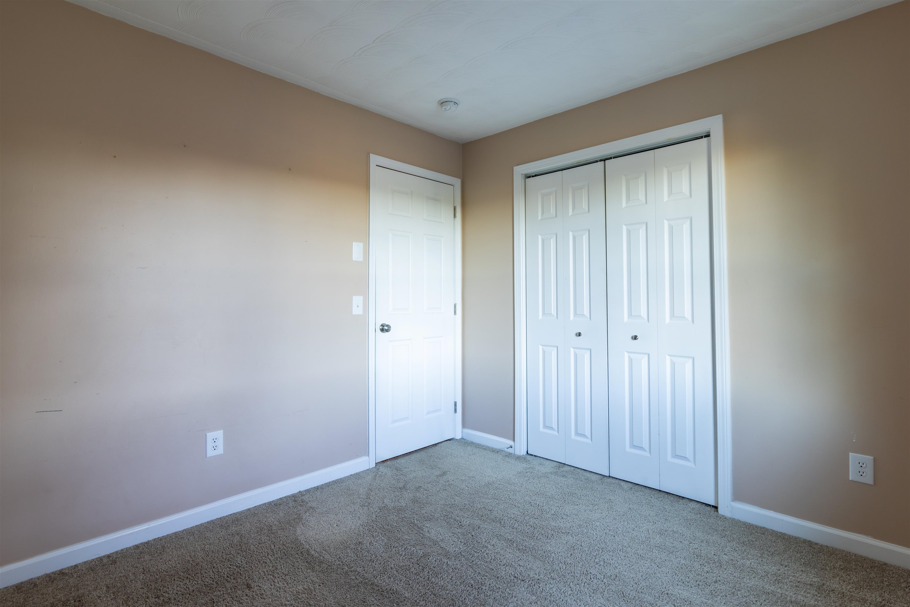 925 Collins Street Christiansburg VA 24073