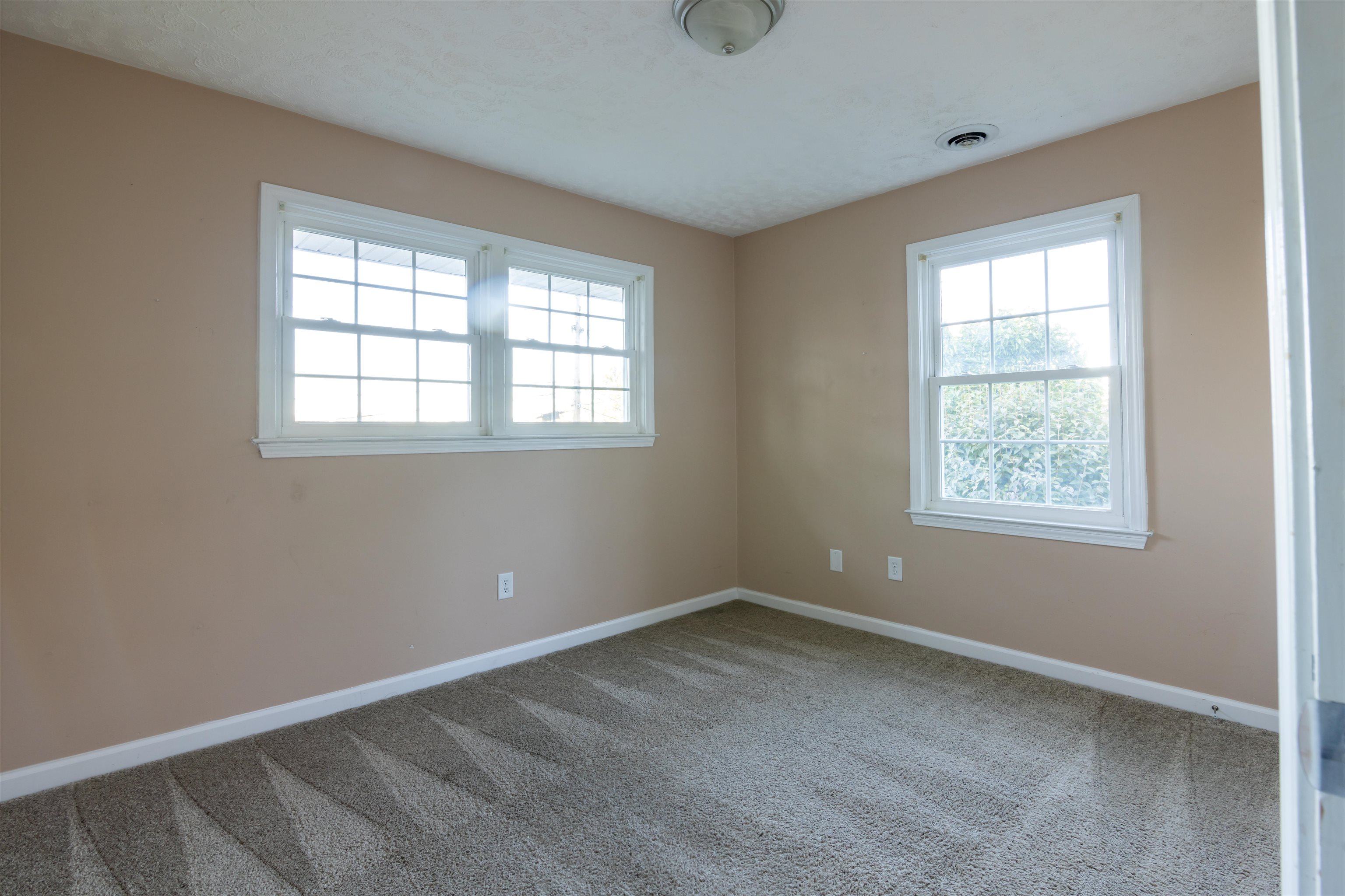 925 Collins Street Christiansburg VA 24073