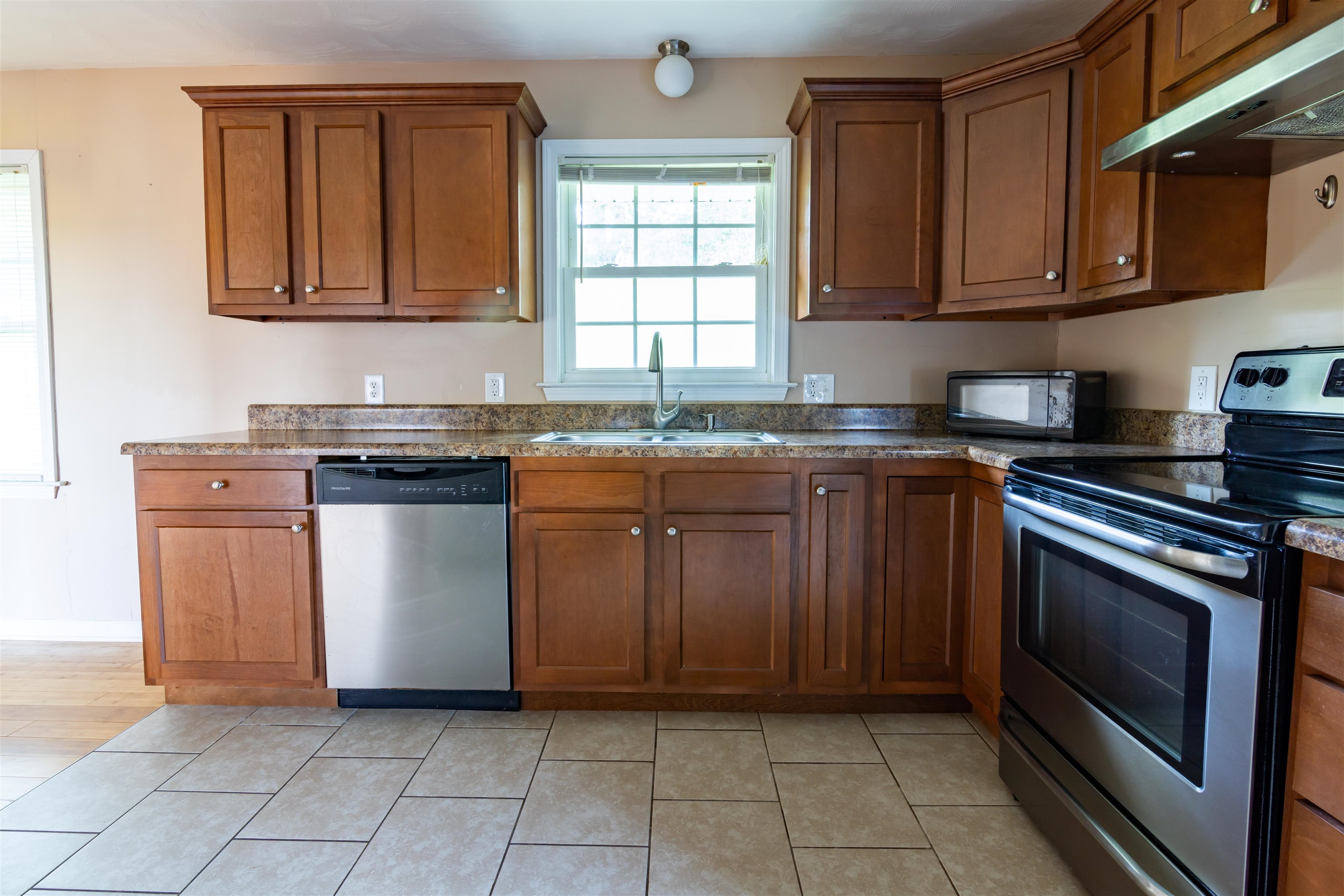 925 Collins Street Christiansburg VA 24073