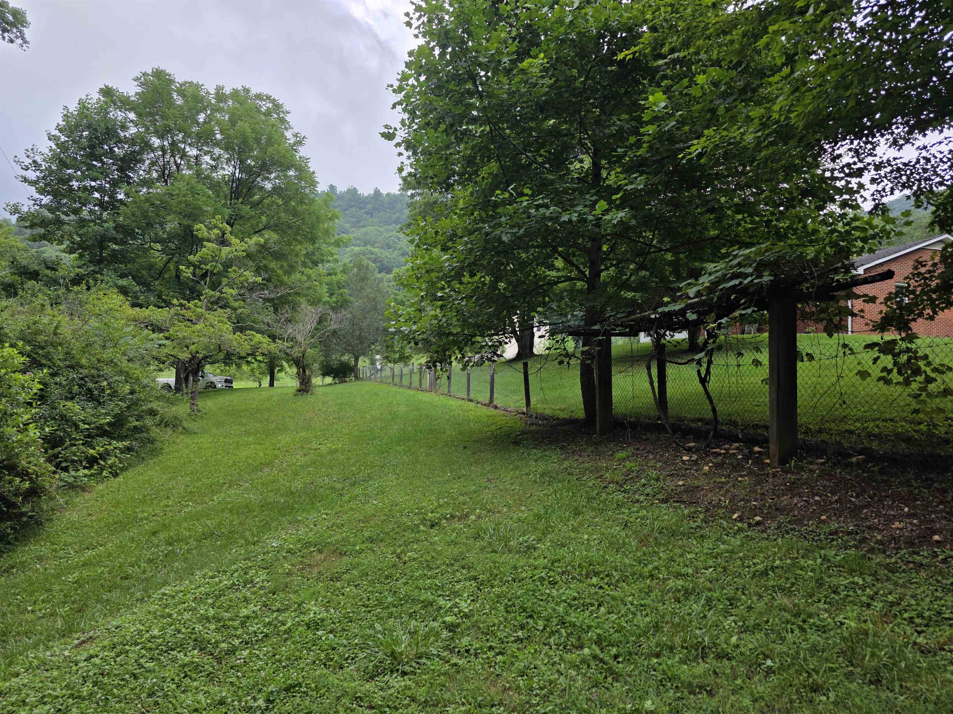 352 Sawmill Hill Road Willis VA 24380