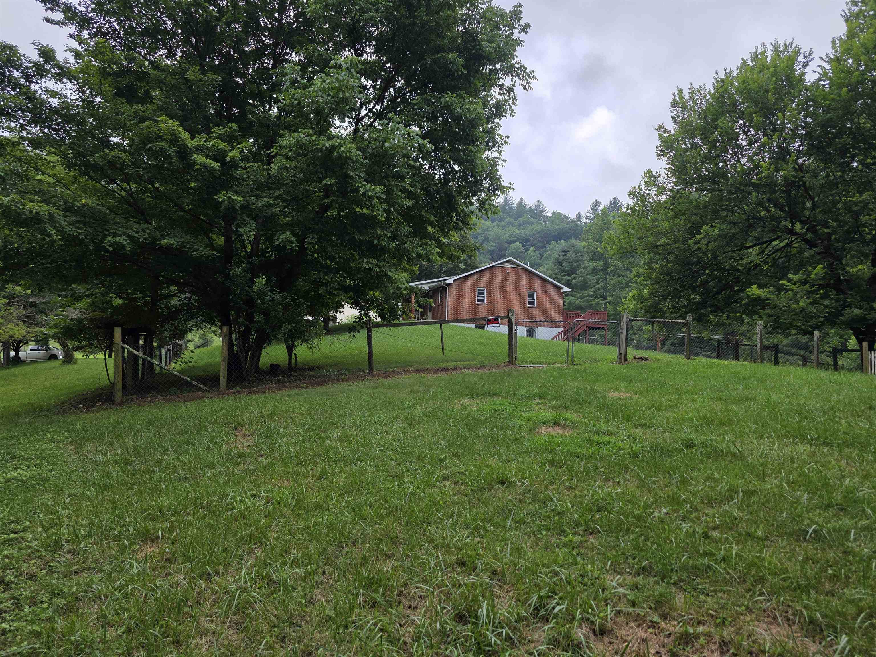 352 Sawmill Hill Road Willis VA 24380