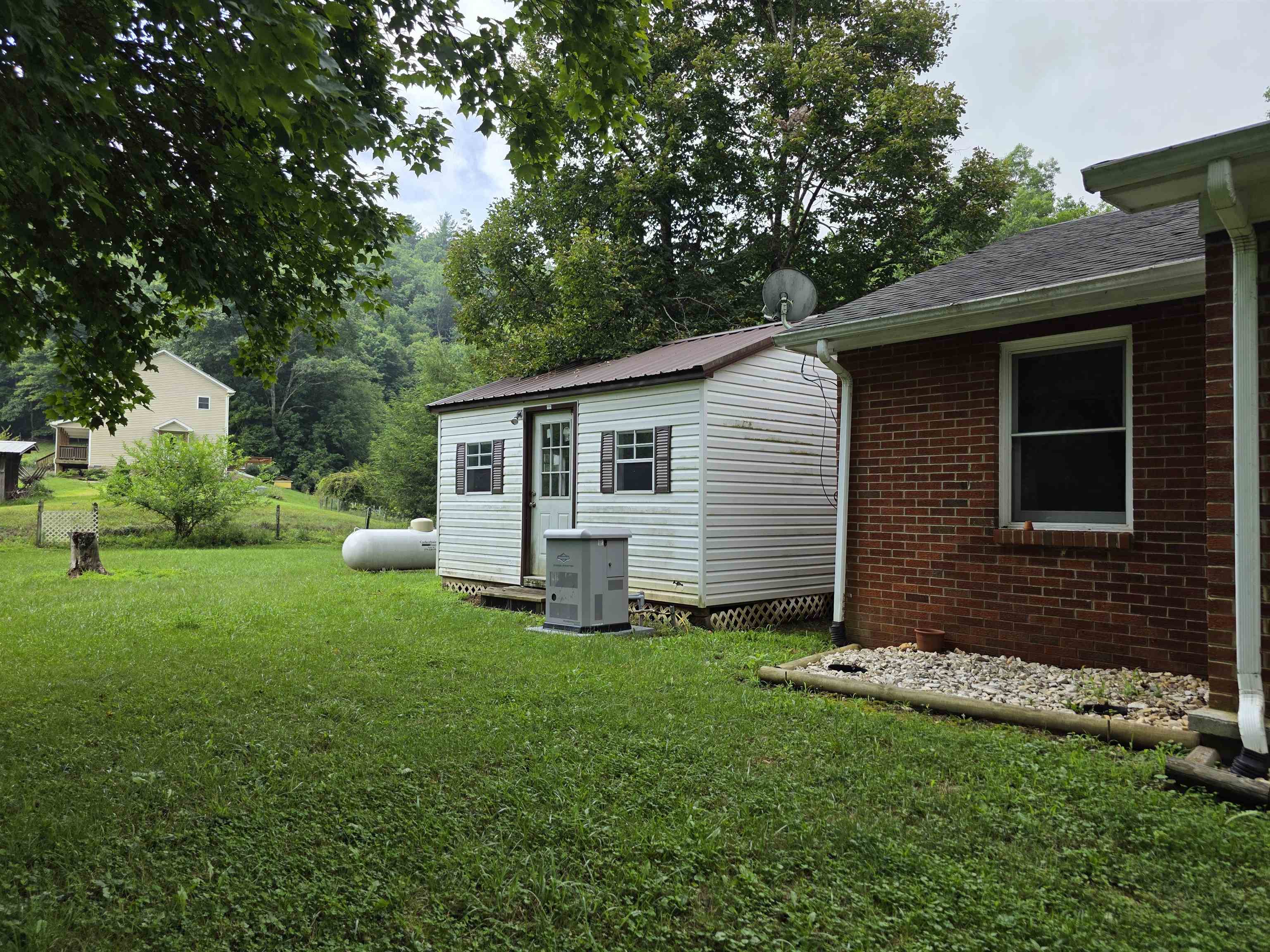 352 Sawmill Hill Road Willis VA 24380