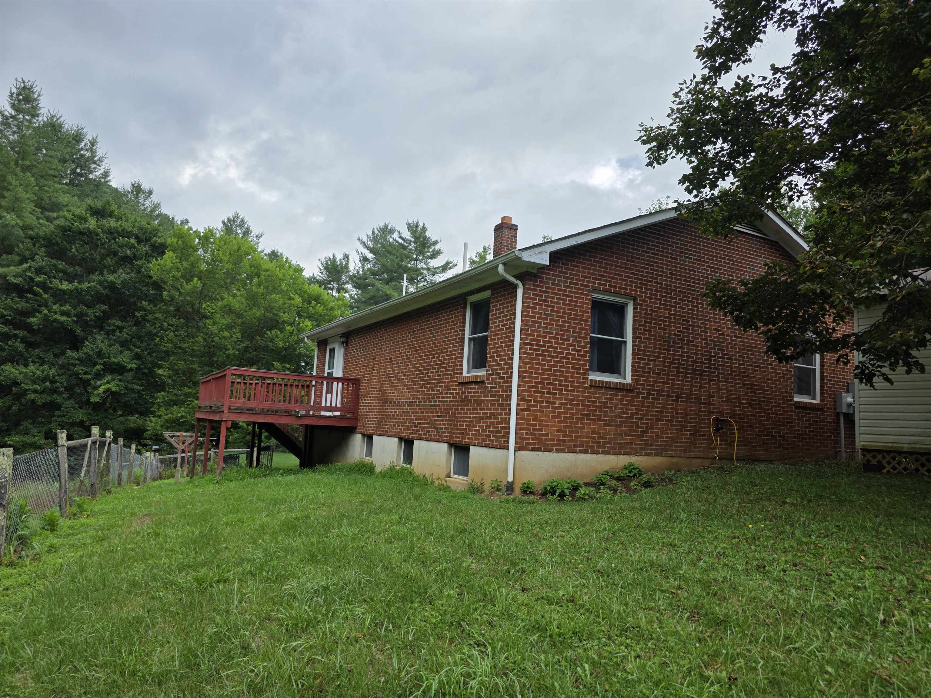 352 Sawmill Hill Road Willis VA 24380