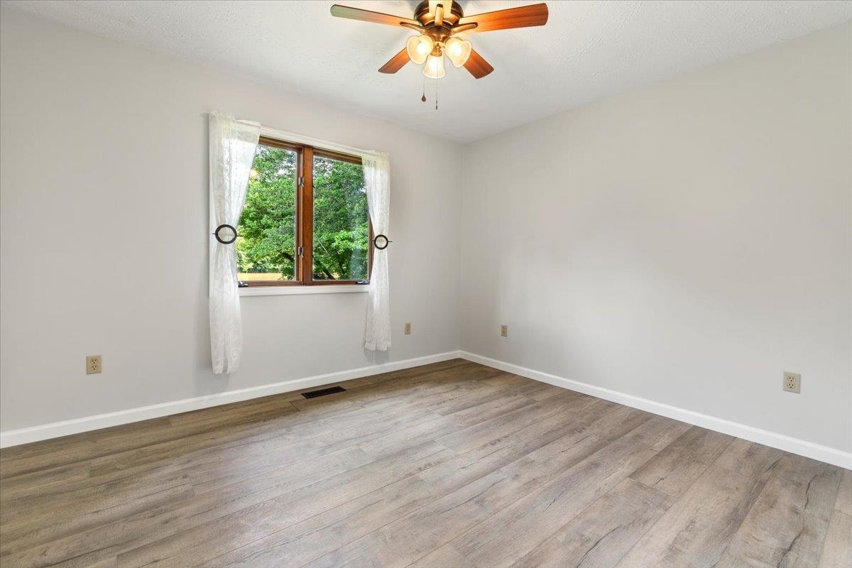 1769 Julia Simpkins Road Allisonia VA 24347