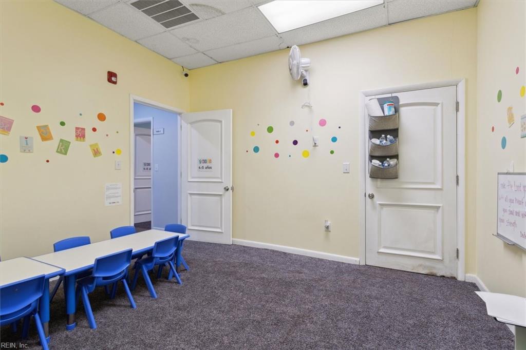 14859 Warwick Boulevard Newport News VA 23608