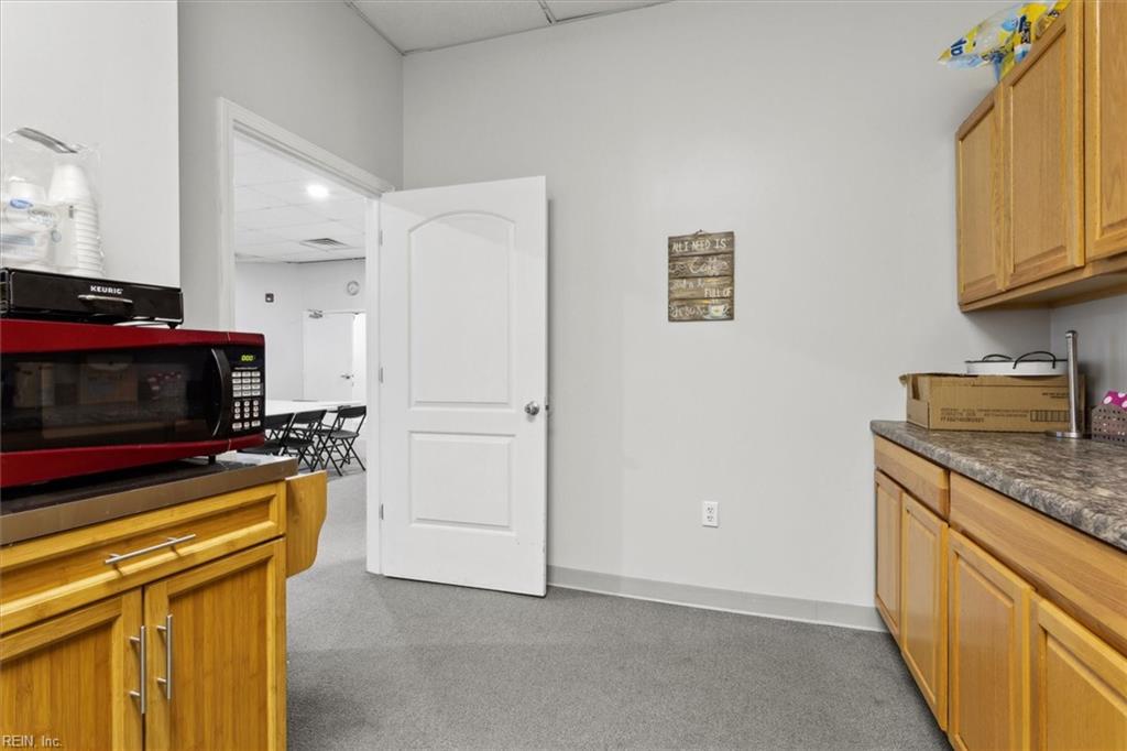 14859 Warwick Boulevard Newport News VA 23608