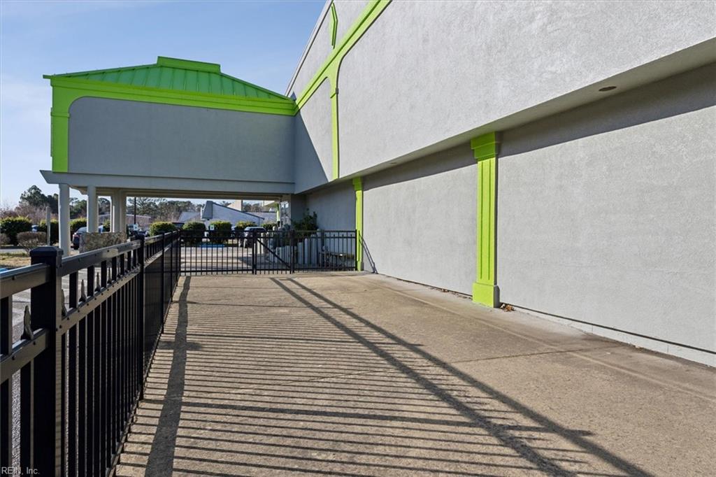 14859 Warwick Boulevard Newport News VA 23608