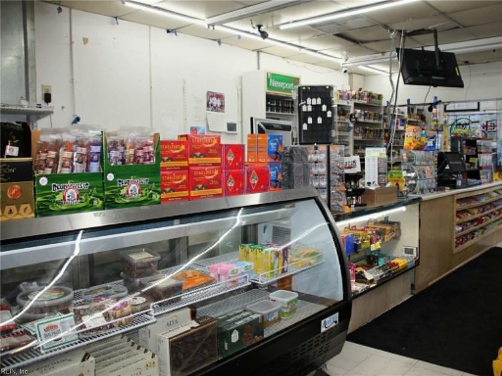 13675 Warwick Boulevard Newport News VA 23602
