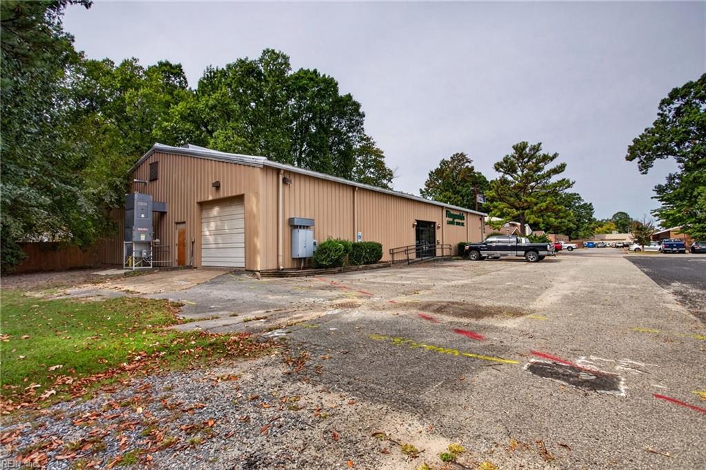 13191 Warwick Boulevard Newport News VA 23602