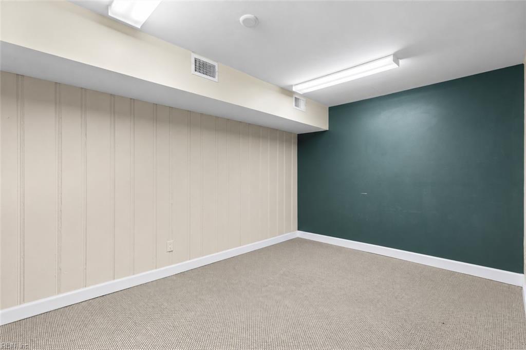10357 Warwick Boulevard Newport News VA 23601