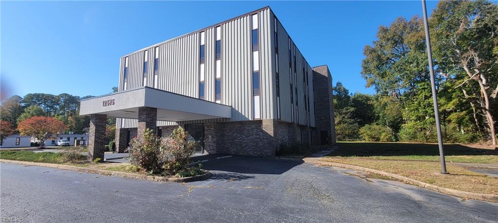 12515 Warwick Boulevard Newport News VA 23606