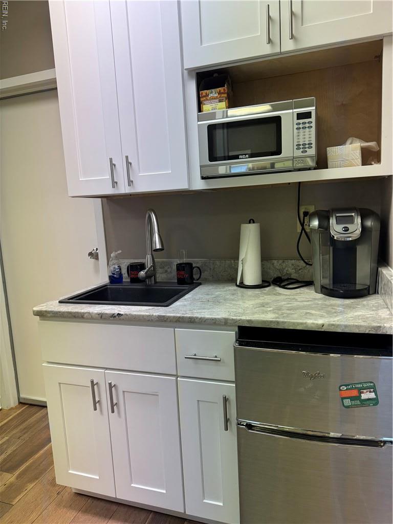 732 Thimble Shoals Boulevard Newport News VA 23606