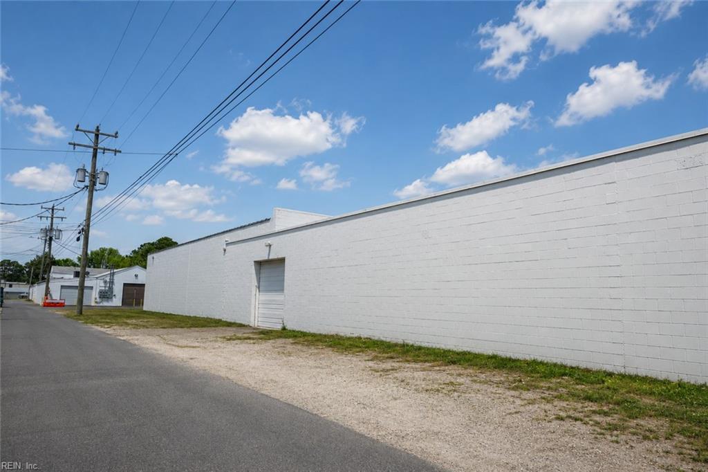 9616 Hosier Street Newport News VA 23601