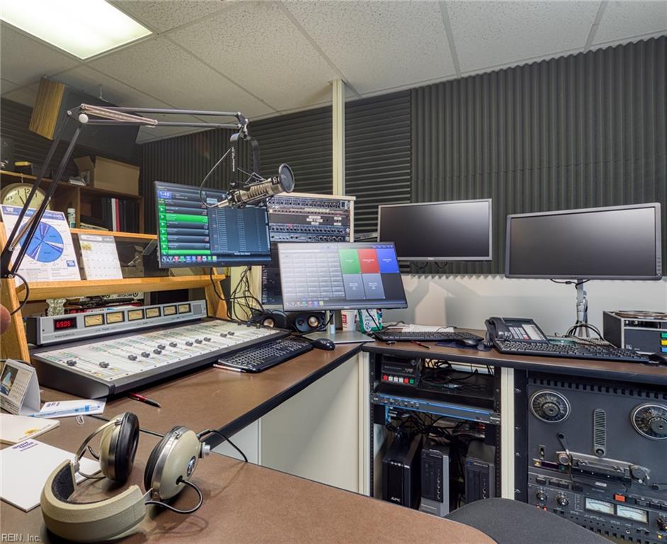 6267 Professional Drive Gloucester VA 23061