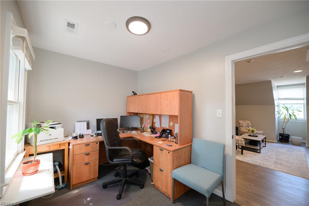 760 Mcguire Place Newport News VA 23601