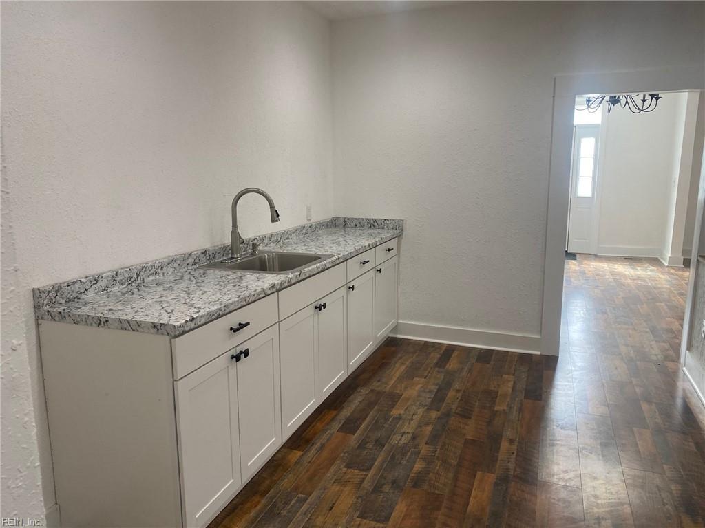3310 Roanoke (3314) Avenue Newport News VA 23607