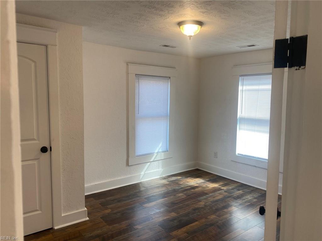 3310 Roanoke (3314) Avenue Newport News VA 23607