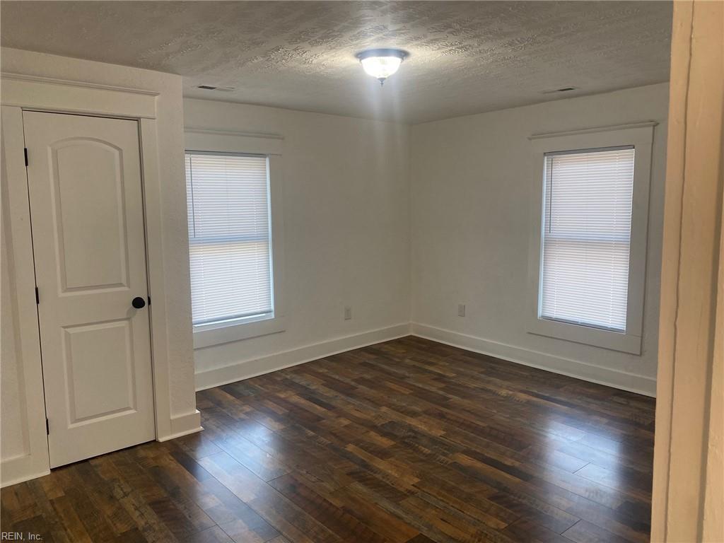 3310 Roanoke (3314) Avenue Newport News VA 23607