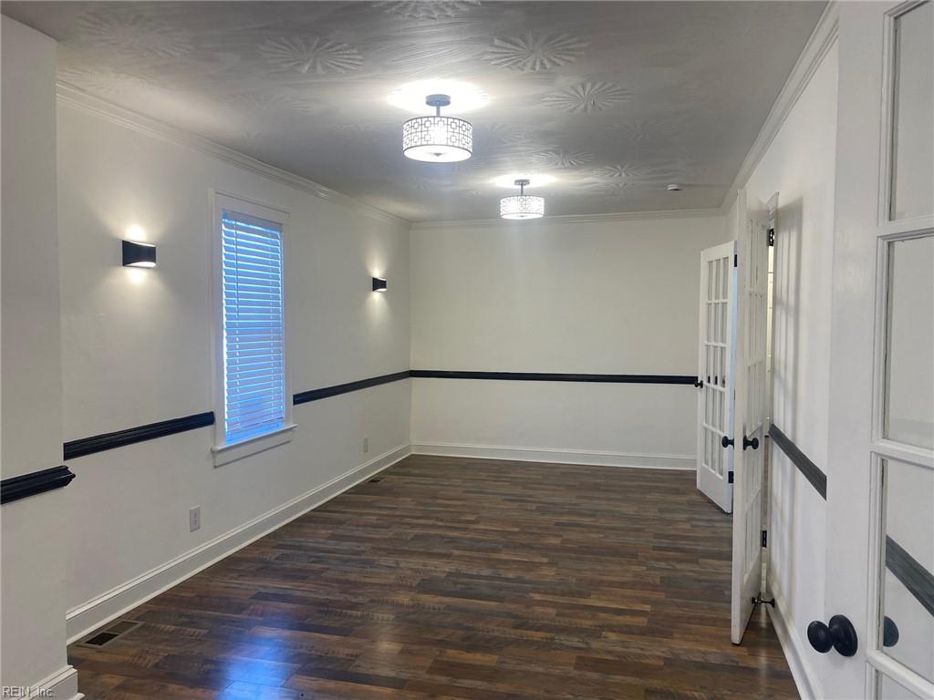 3310 Roanoke (3314) Avenue Newport News VA 23607