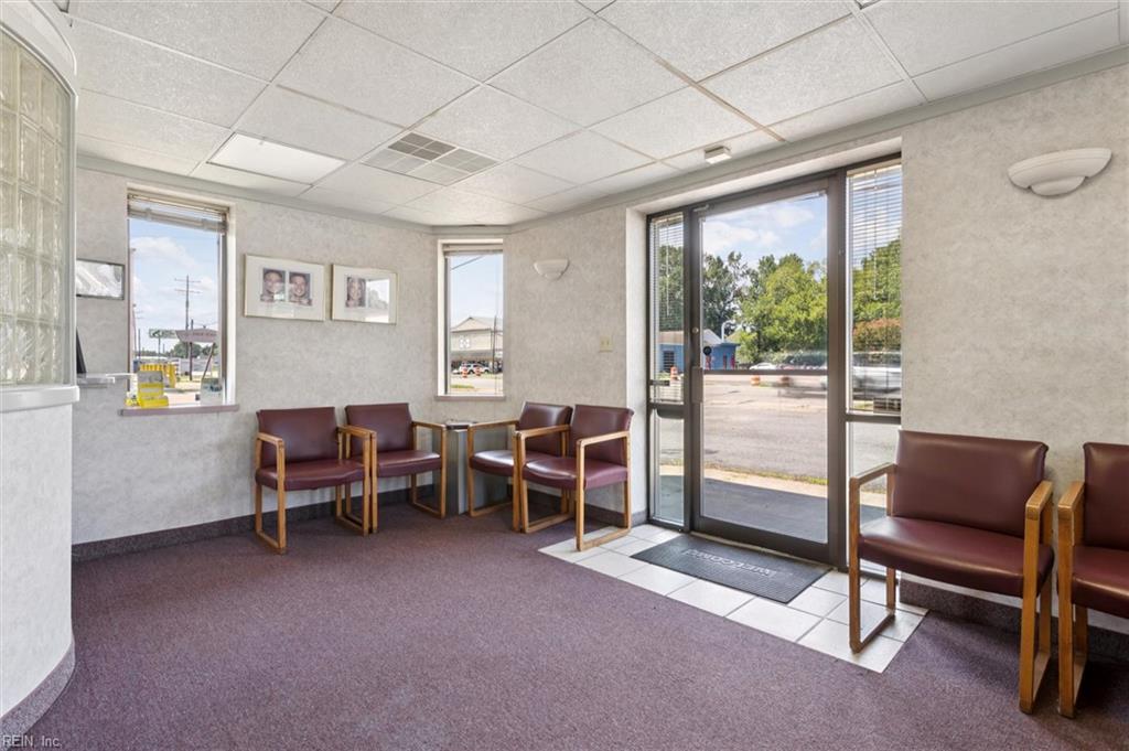 9916 Warwick Boulevard Newport News VA 23601