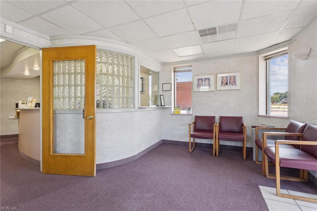 9916 Warwick Boulevard Newport News VA 23601