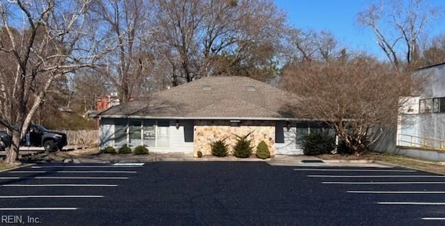 13784 Warwick Boulevard Newport News VA 23602