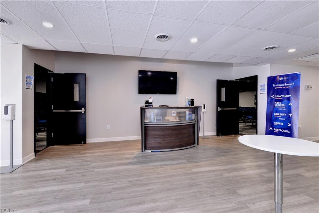 13749 Warwick Boulevard Newport News VA 23602