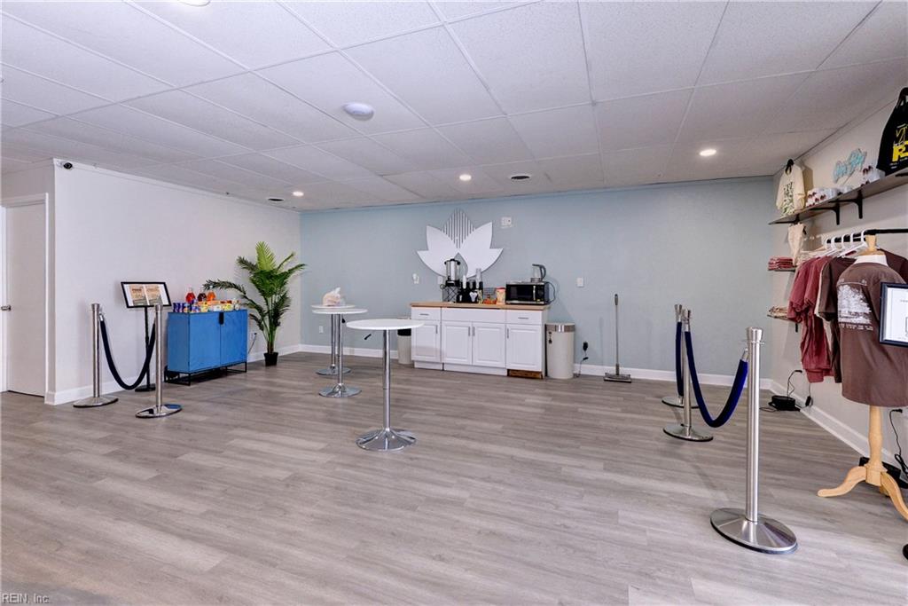 13749 Warwick Boulevard Newport News VA 23602