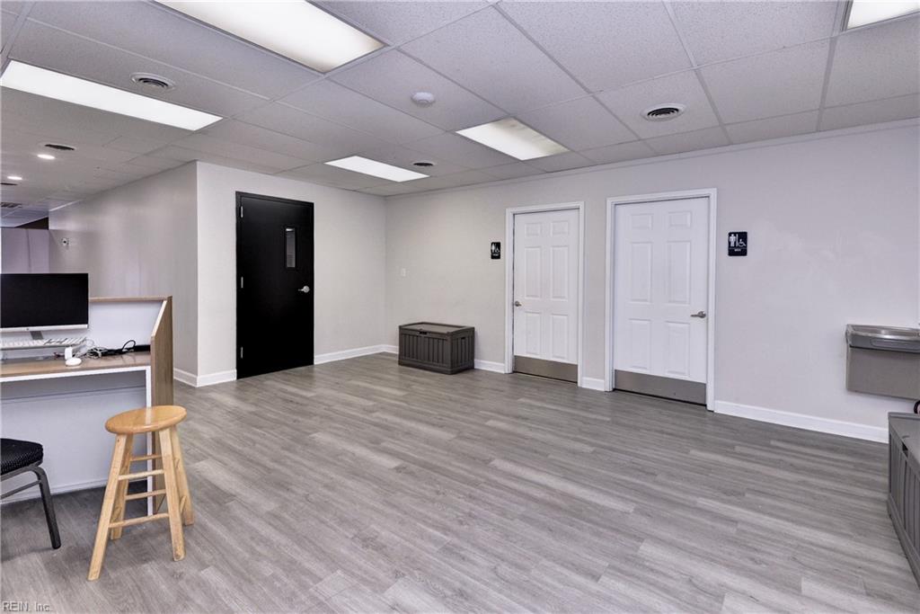 13749 Warwick Boulevard Newport News VA 23602